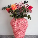 公寓 Large 800m From The 90 Square Meters