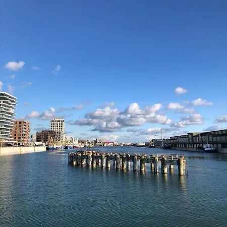 Apartment Large 800m From The 90 Square Meters *