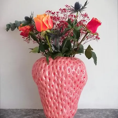 Διαμέρισμα Large 800m From The 90 Square Meters