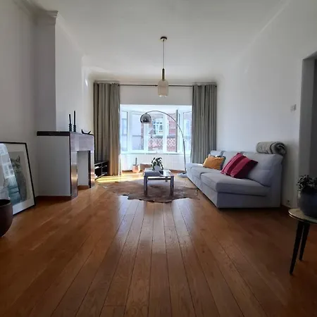 Διαμέρισμα Large 800m From The 90 Square Meters